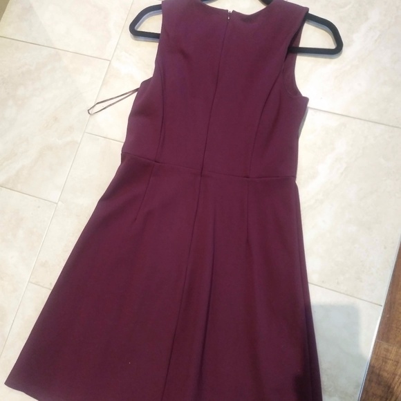 Dress - Picture 1 of 2